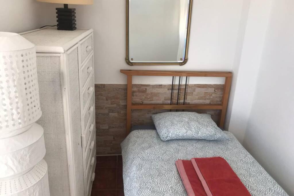 Apartamento Con Azotea Privada Para Parejas Y Familias 콘일데라프론테라 외부 사진